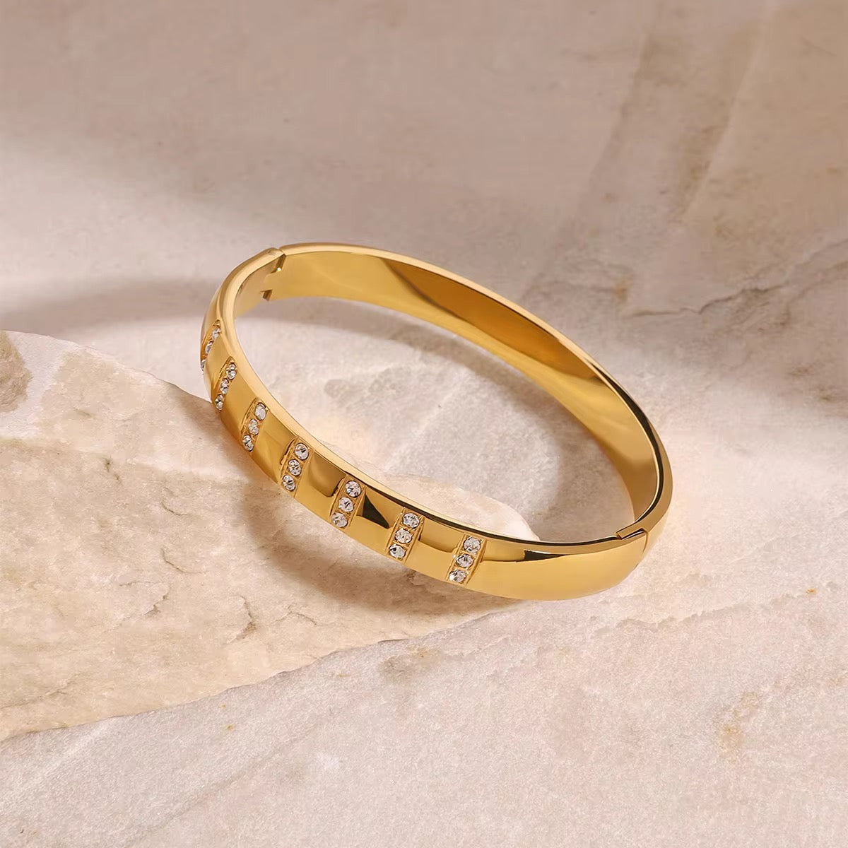Dorada Band Bracelet: 18K Gold Plated