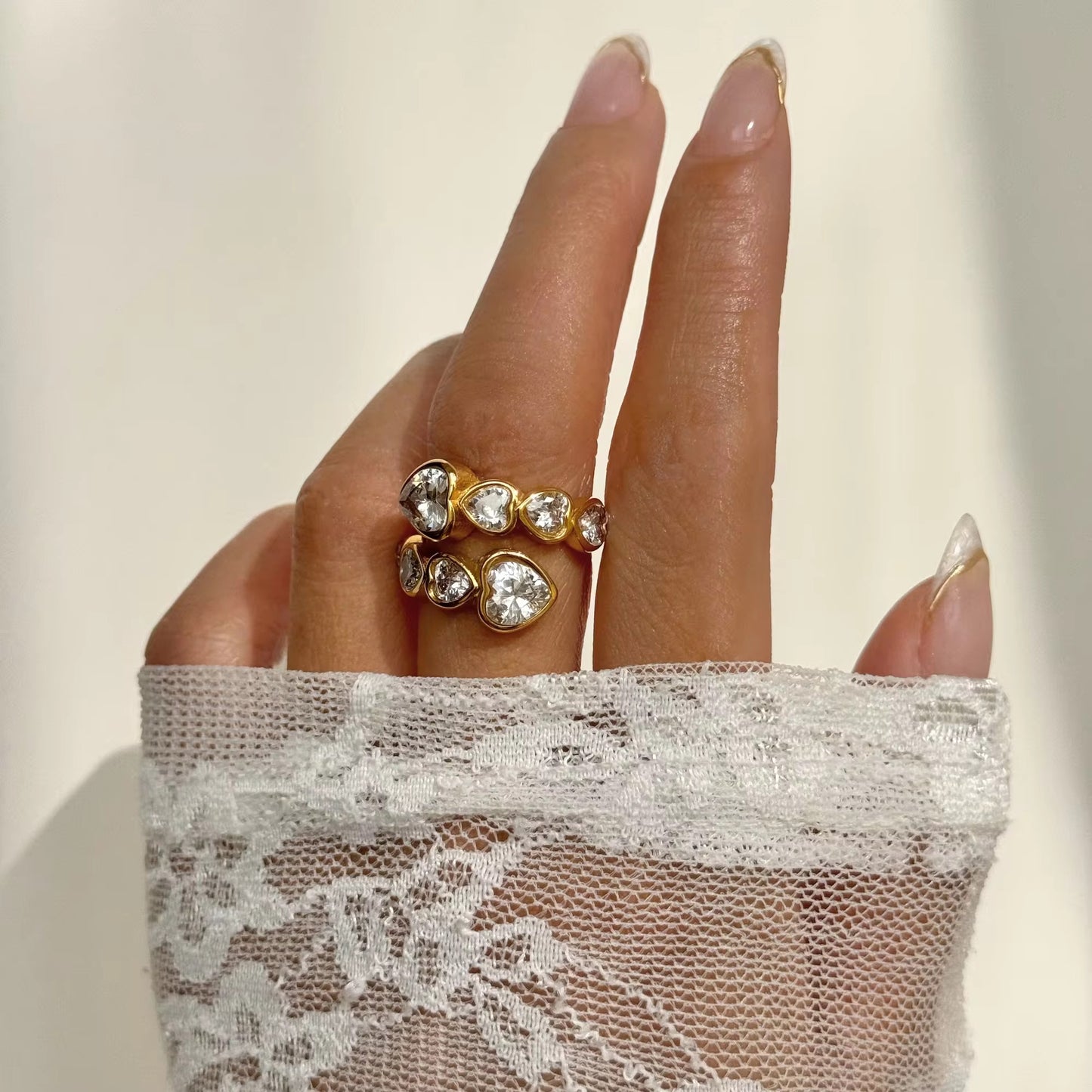 Halo Hearts Ring: 18K Gold Plated
