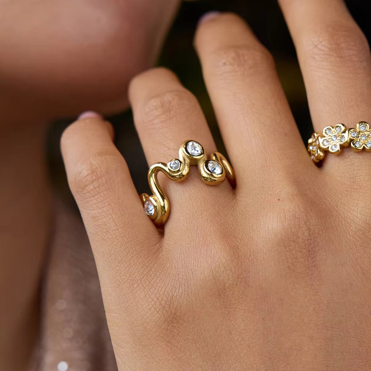 Loopy Luxe Ring: 18K Gold Plated