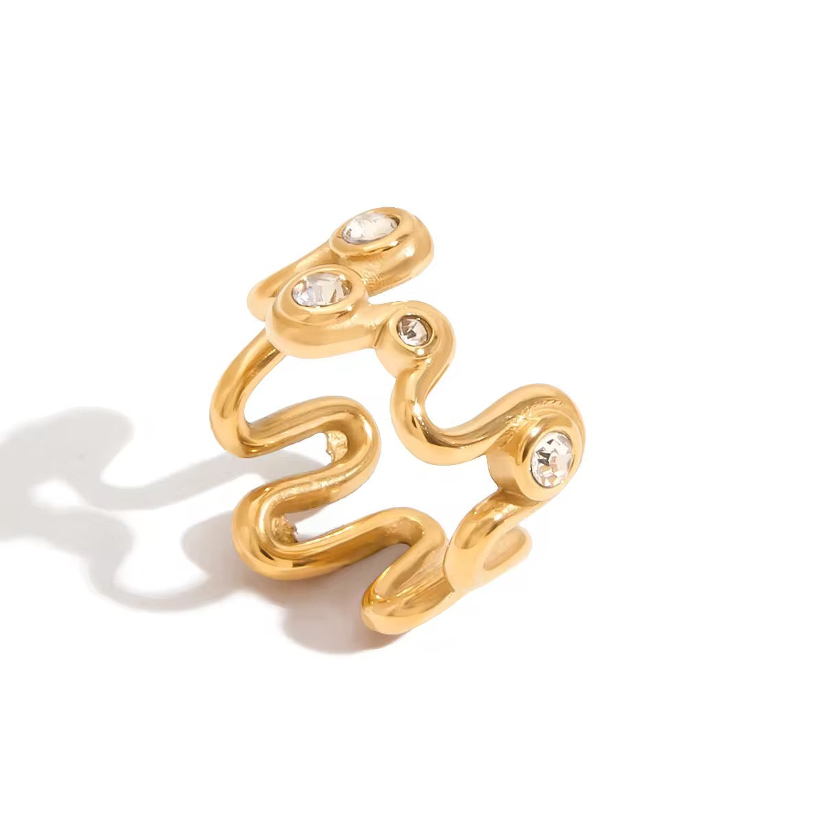 Loopy Luxe Ring: 18K Gold Plated