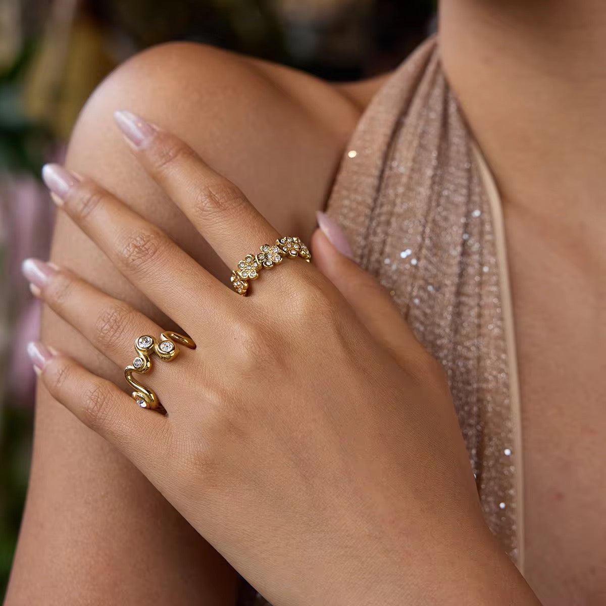 Loopy Luxe Ring: 18K Gold Plated