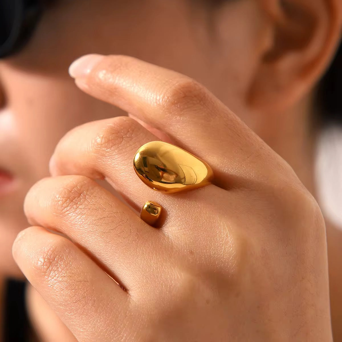 Waterdrop Statement Open Ring: 18K Gold Plated