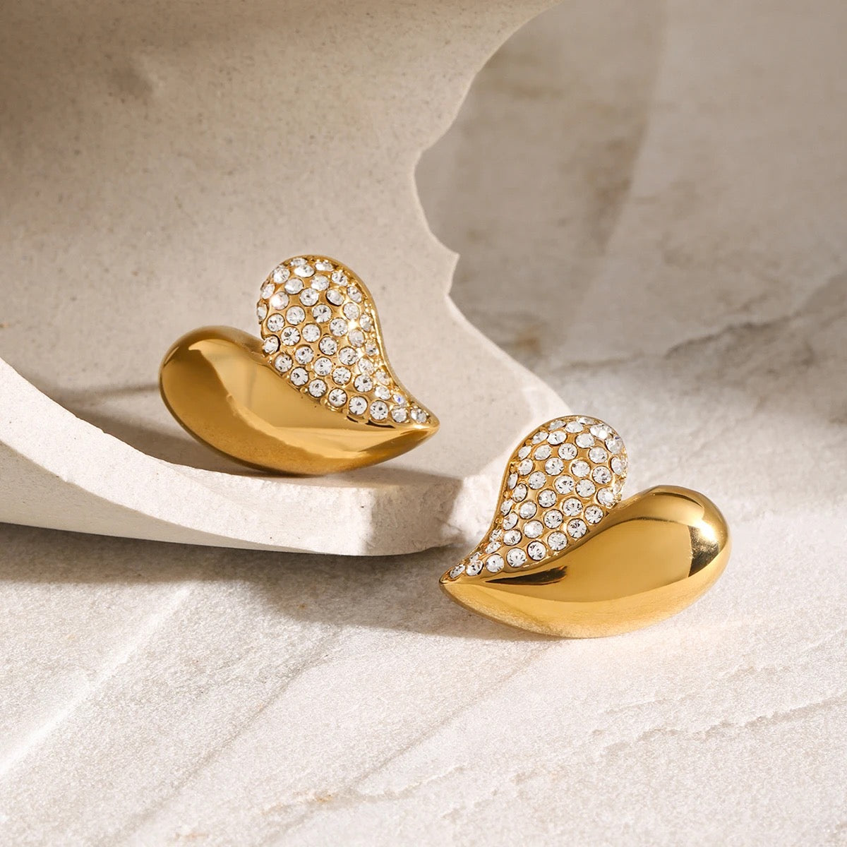 Luxe Heart Zirconia Stud Earrings: 18K Gold Plated