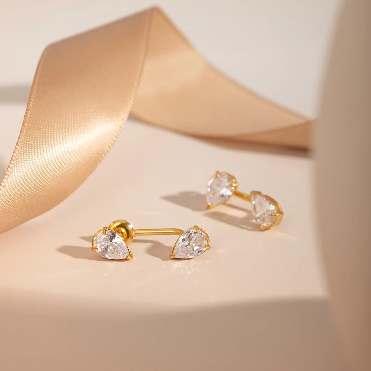 Pear Zirconia 2-in-1 Earrings: 18K Gold Plated