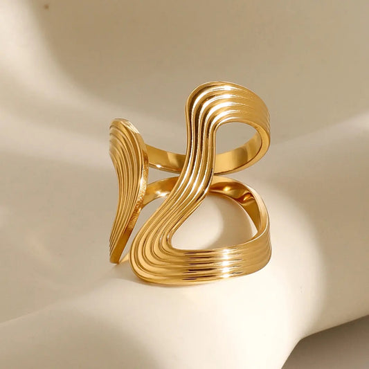 Dune Ring: 18K Gold Plated