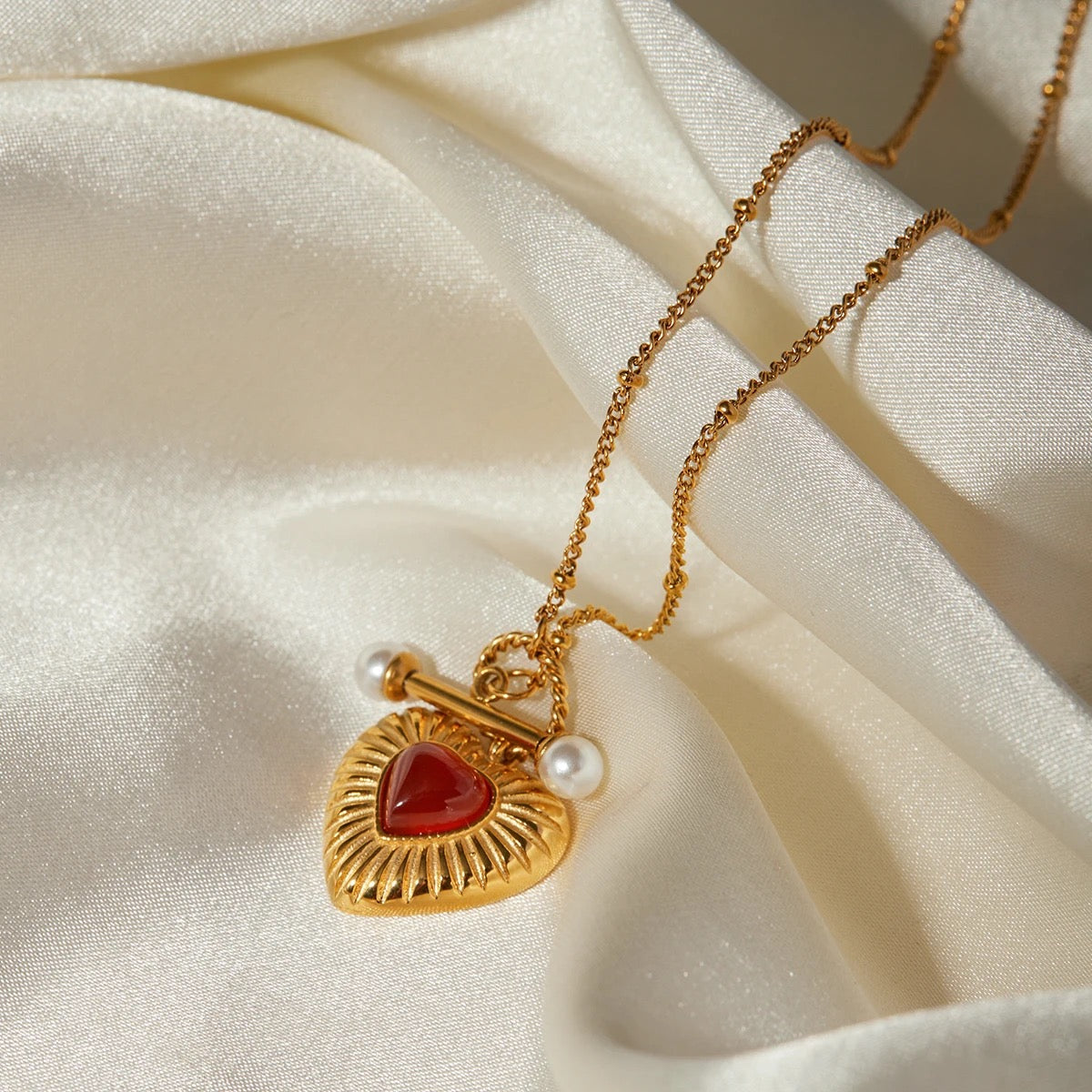 Red Agate Heart Pendant Necklace: 18K Gold Plated