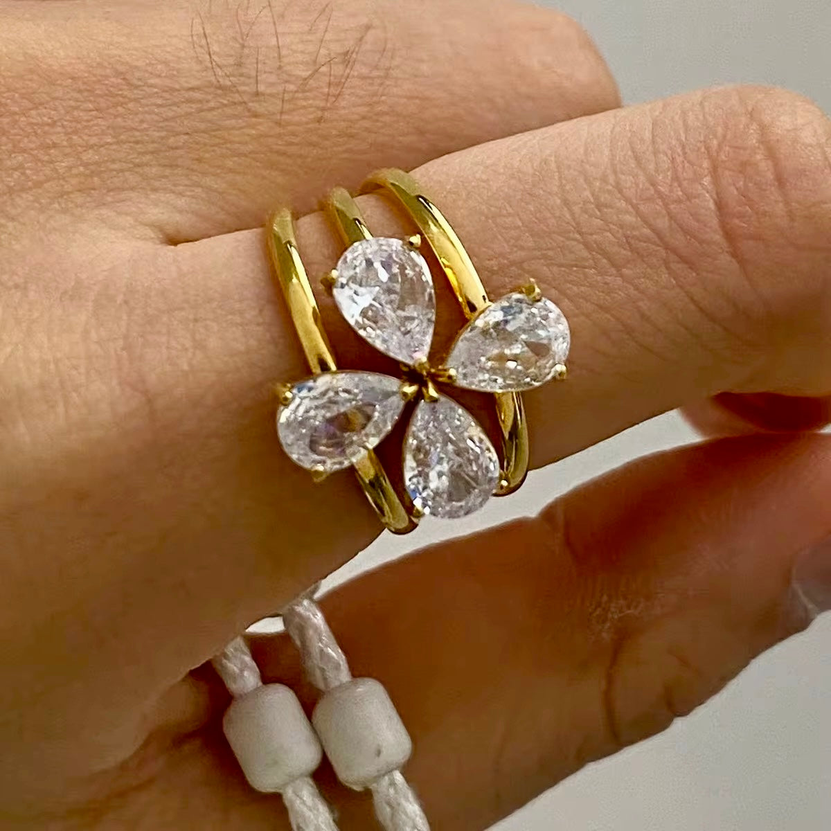 Four Leaf Clover Stackable Rings Set: 18K Gold Plated