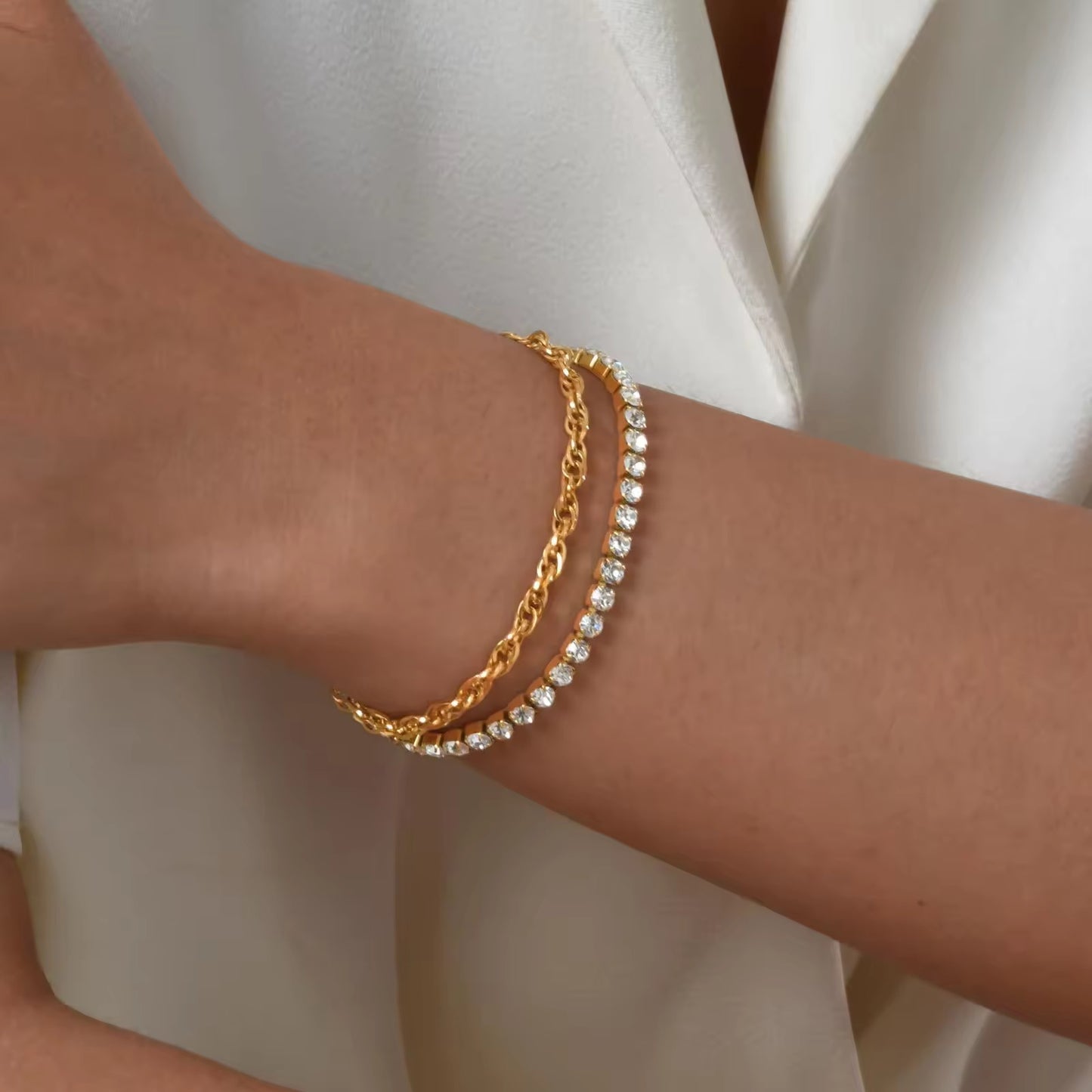 Twilight Chain Bracelet: 18K Gold Plated