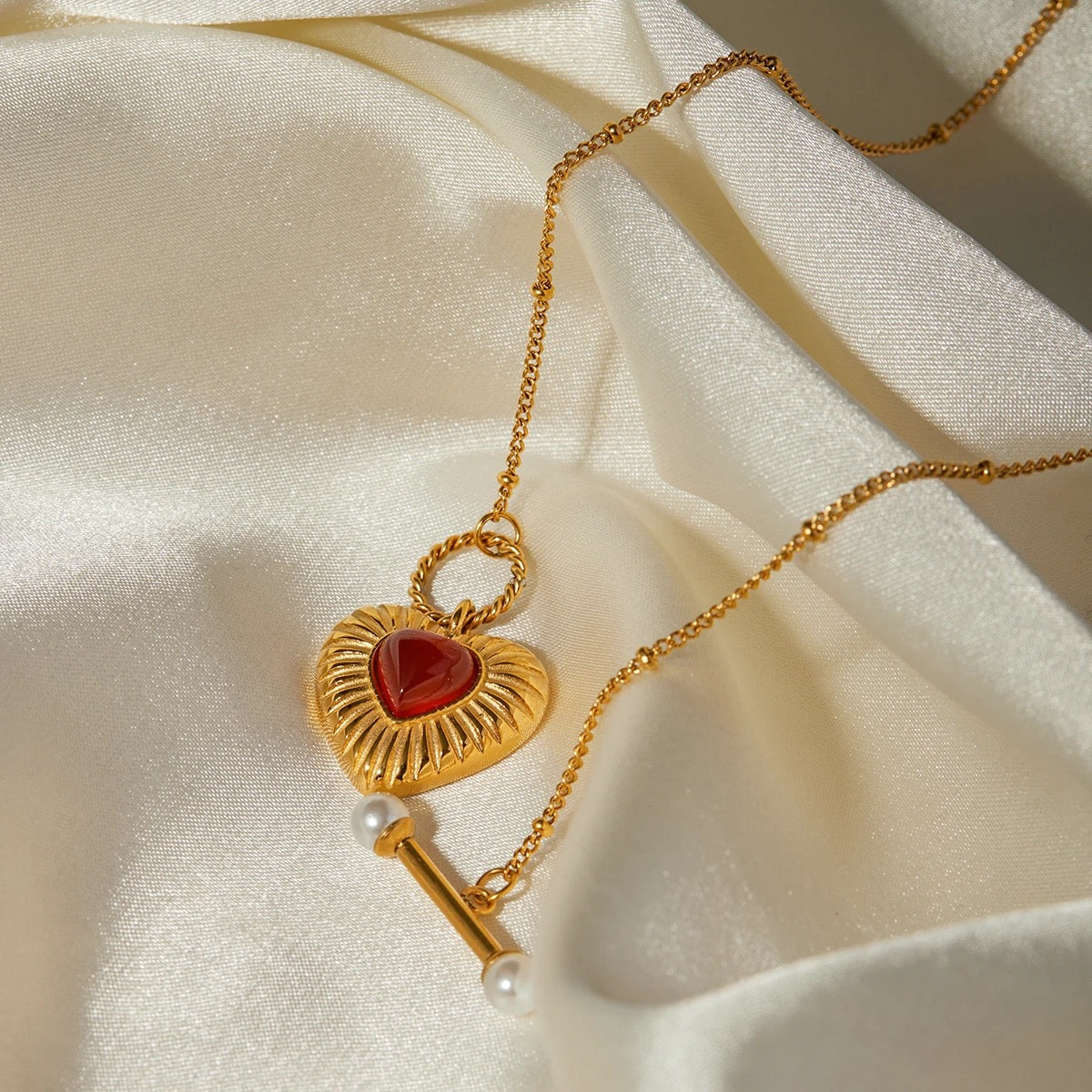 Red Agate Heart Pendant Necklace: 18K Gold Plated