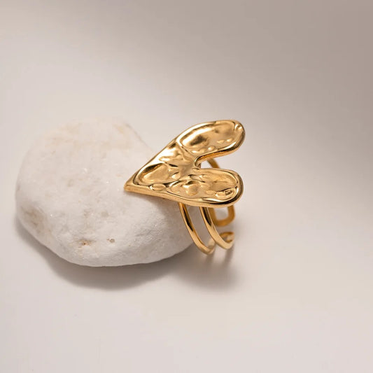 Big Heart Ring (Adjustable): 18K Gold Plated