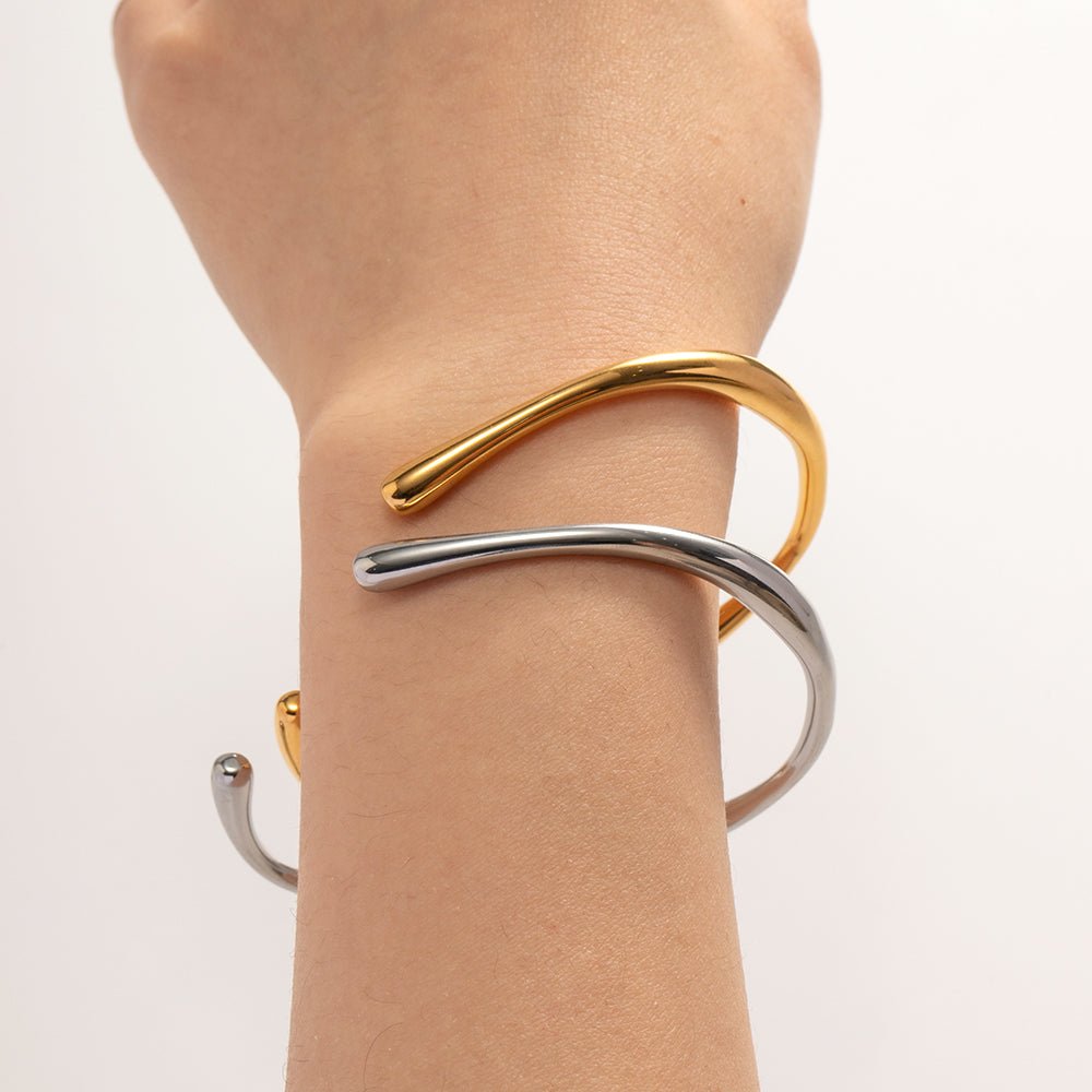 Tidal Wave Bracelet: 18K Gold/Sliver Plated