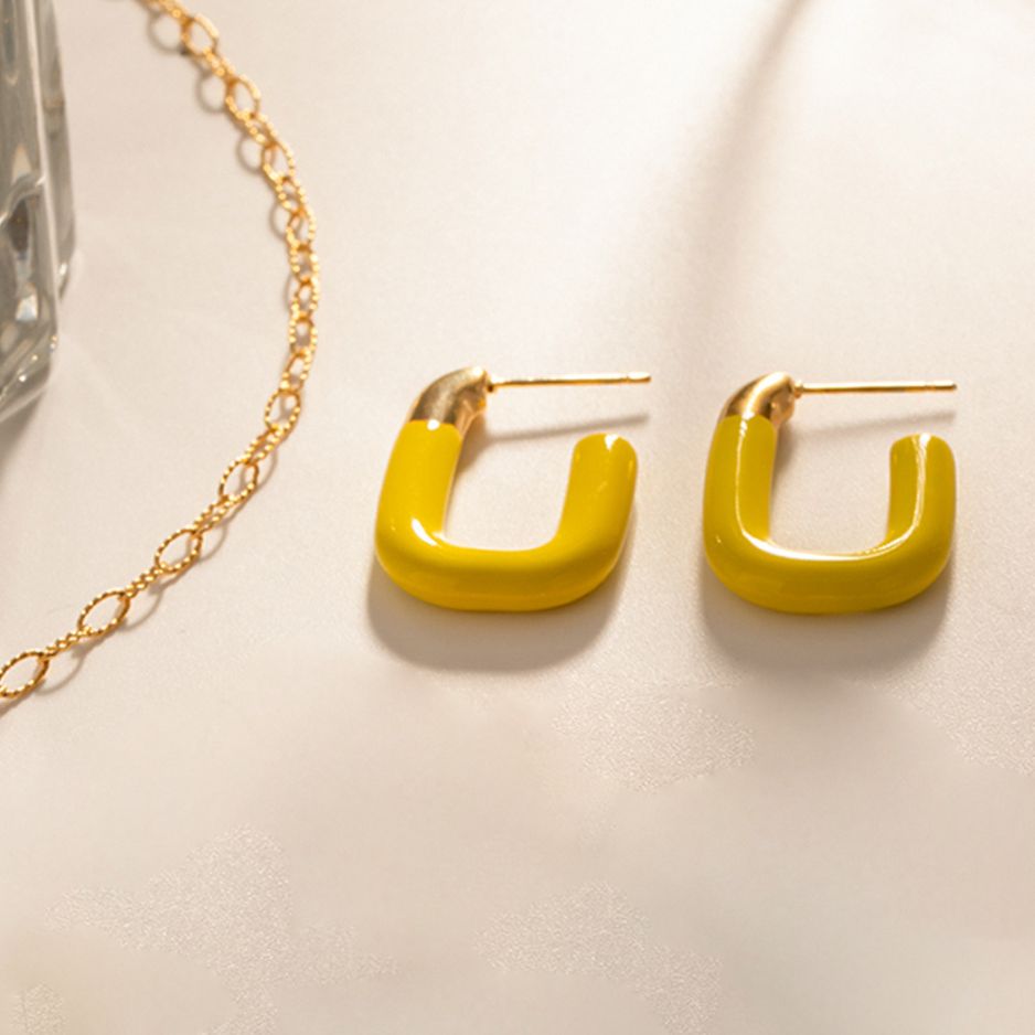 Oil Drip Hoop Earrings: 18K Gold Plated